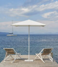 Chaise de plage pliante en aluminium blanc et toile sable Alexa – Image 3