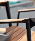 Fauteuil de repas extérieur Icon aluminium anthracite et teck – Image 9