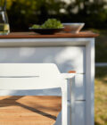 Fauteuil de repas extérieur Icon aluminium blanc et teck – Image 6