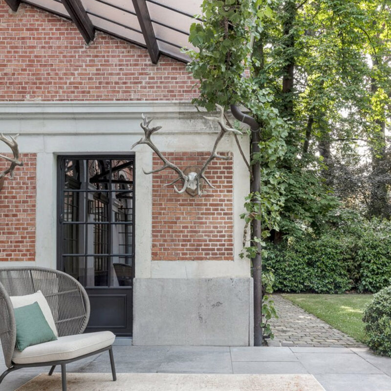 Tapis extérieur à motif abstrait gris et cuivre Nuvoloso Copper