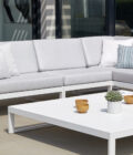 Canapé extérieur élément central en aluminium blanc, teck et tissu gris clair LANDSCAPE TECK Large Middle Seat – Image 5