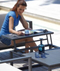Table basse extérieure ajustable en hauteur en aluminium anthracite LANDSCAPE TECK S – Image 3